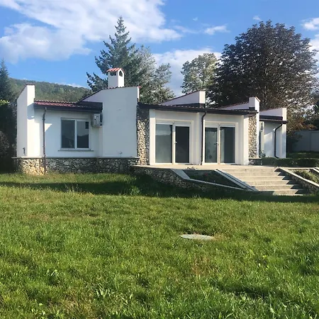 Casa di campagna бултрак